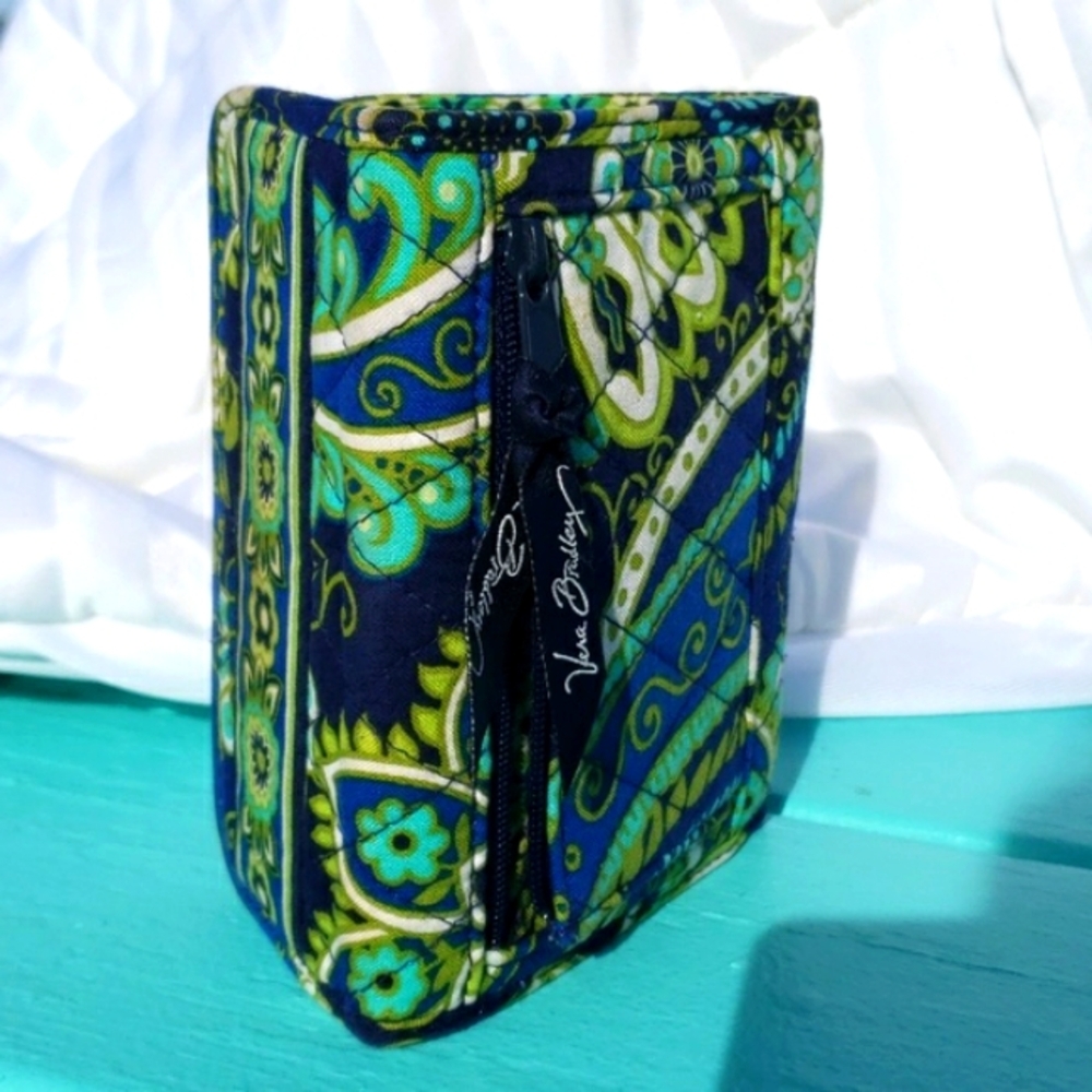 Vera Bradley Rhythm & Blues Pattern Trifold Wallet Blue & Green  Retired Pattern - Picture 6 of 16